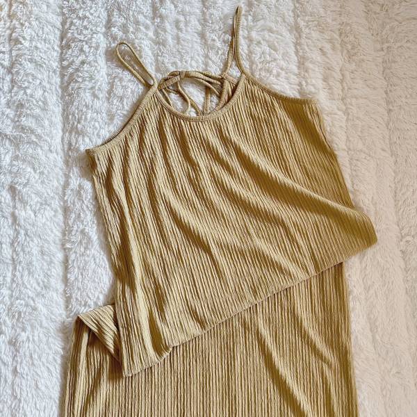 えっ！これが「990円」！？【しまむら】の”キャミワンピース”が「思わず二度見」するほどちょーー可愛いっ！！