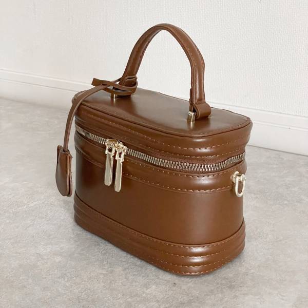 「圧倒的な可愛さ」全力ですすめたい！！淡色女子コーデにもピッタリ「韓国っぽバッグ」