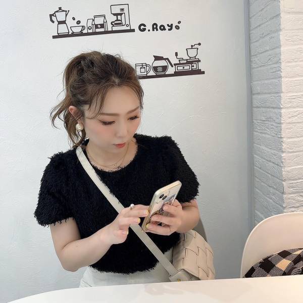 それ…「どこの」？？って絶対聞かれる「褒められトップス」が【しまむら】で手に入る！！