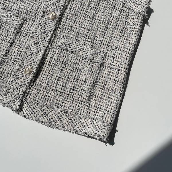 「一目惚れ」してしまった…！！【ZARA】の”ツイードベスト”が可愛すぎてる！！