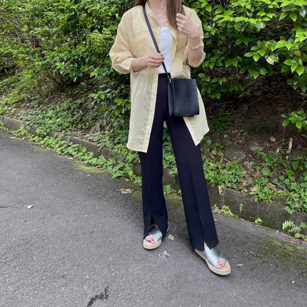 「お値段以上」で「使いやすい」！！【ブルーシンシア】ショルダーバッグが「ちょうどいい」！！