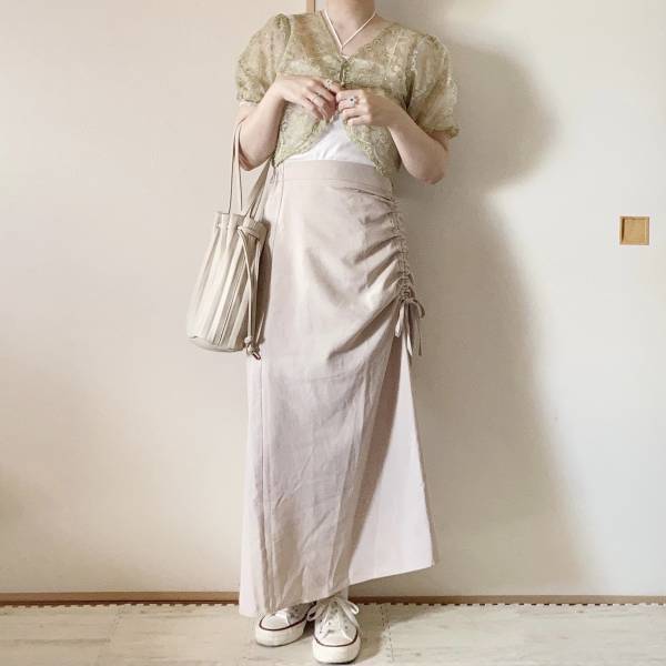 どうやって着ればいいの？流行りの＜ショート丈トップス＞おすすめコーデ4選