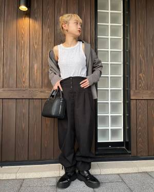 夏の制服！？【ユニクロ】ヘルシーに肌見せ♡「アメスリタンク」