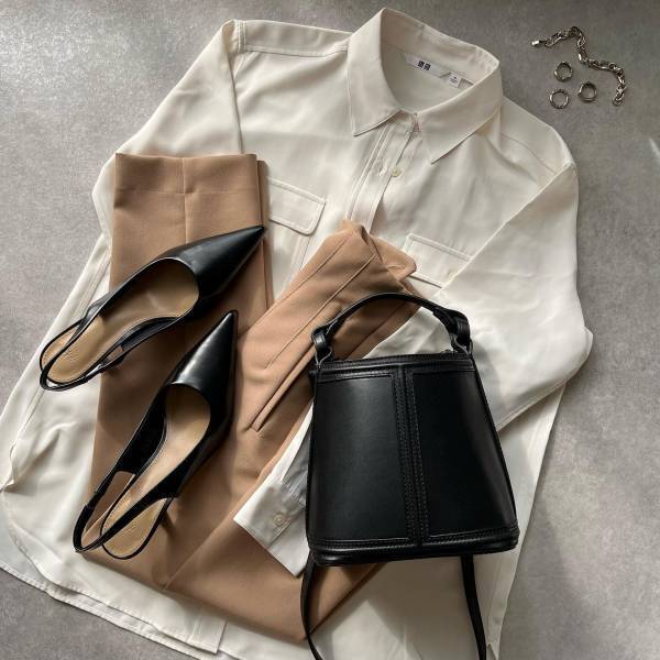 UV対策なら【ユニクロ】へ♡ 大人女子にピッタリ！「万能シャツ」