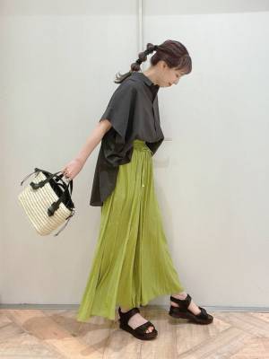 他のシャツより『特にイイ』♡♡【グローバルワーク】お手入れ楽ちん！ 体型カバーも叶う「優秀シャツ」