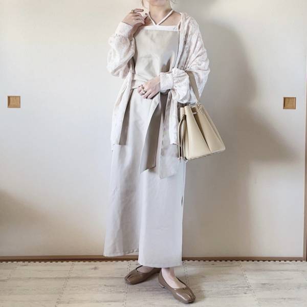 「王道かわいい♡」「一気に上級者」になれちゃう♡【ホルターネックキャミ】コーデ5選