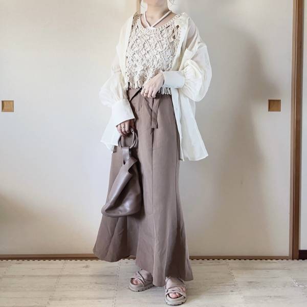 「王道かわいい♡」「一気に上級者」になれちゃう♡【ホルターネックキャミ】コーデ5選