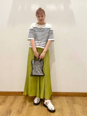 「毎年人気」な理由、納得だわぁ。【グローバルワーク】夏もずーっと爽やか♡「優秀トップス」