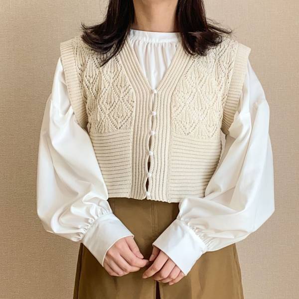 「高見えすぎ」て「びっくり」しちゃった！【しまむら】”クロシェトップス”特集