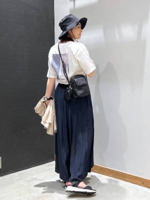 夏前に行くべきは【グローバルワーク】!! 「Tシャツ」買い足すなら？ → 「フォトT」が正解♡