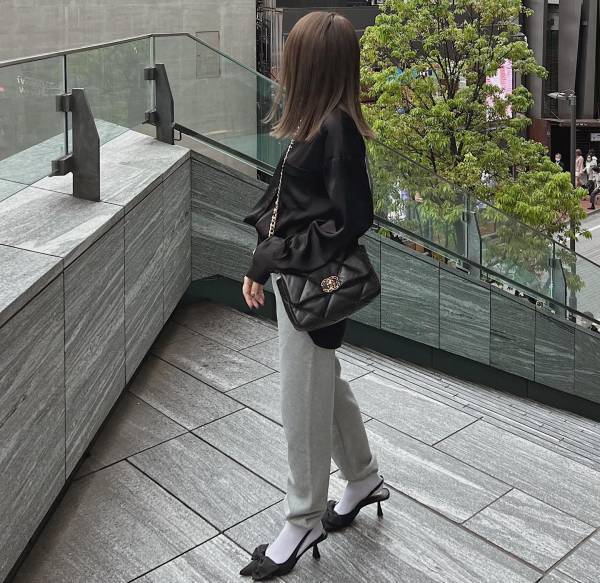 やっと「購入」！「やっぱりこれ可愛かった」【ZARA】の”夏シューズ”はオンオフ使えちゃう！！