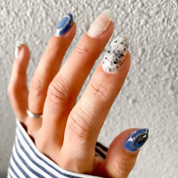 ＜とにかくかわいいと話題！＞【ダイソー・セリア】こんなの探してた！シアー感が春夏に◎”ジェルネイル”