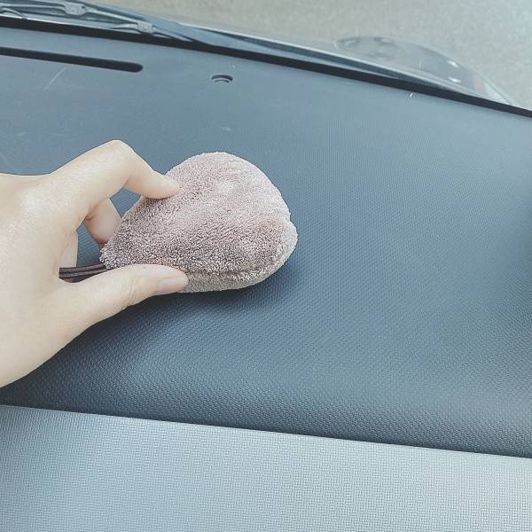 超々便利っ！！「売れている理由」が分かる！！【セリア】“車内用クリーナー”が最強