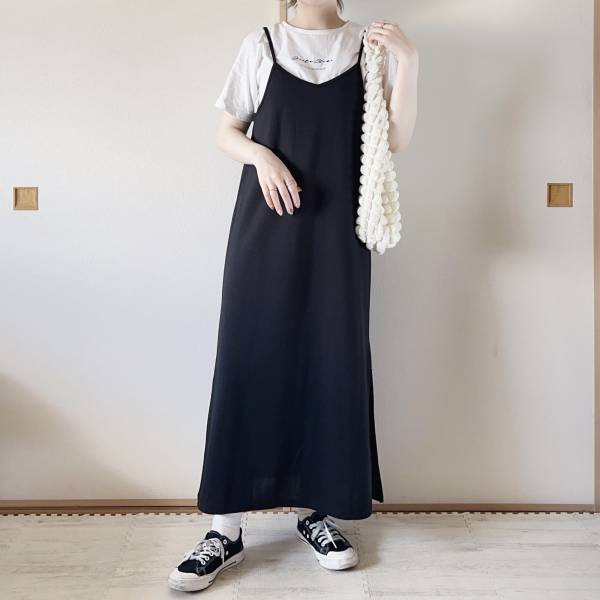 この夏「重宝すること間違いなし」衝撃的な安さ【GRL】”ロゴTシャツ”がとにかく使える！