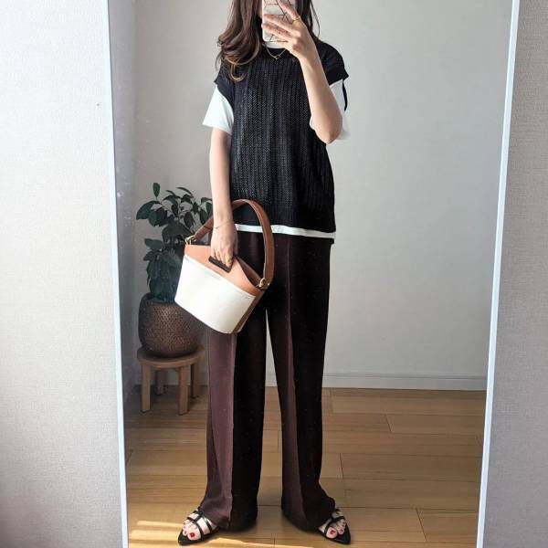 「挑戦しやすーい」「1枚で着ても可愛い」！！【しまむら】「超プチプラ」”モノトーントップス”3選