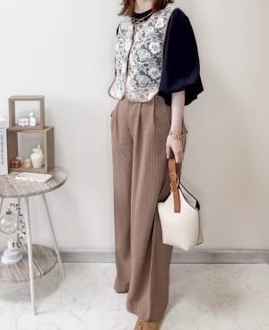 「979円」ってビックリ！「繊細レース」が可愛すぎ！【しまむら】”レースベスト”を無事にゲット