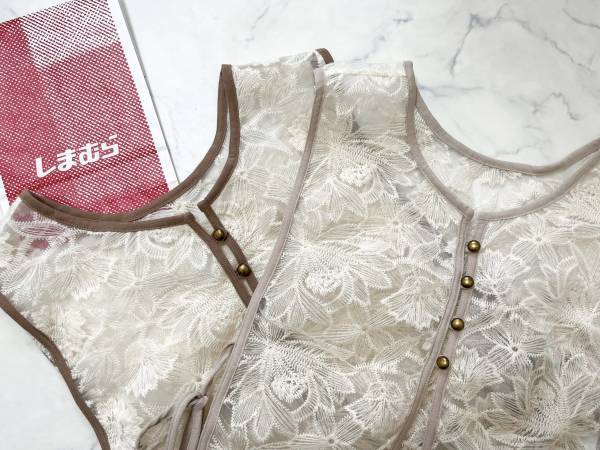 「979円」ってビックリ！「繊細レース」が可愛すぎ！【しまむら】”レースベスト”を無事にゲット