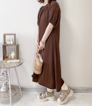 「楽な着心地」で最ッ高♡「どこから見ても可愛い」【しまむら】360度可愛い“ワンピース”紹介