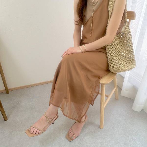 【ヌーディーサンダル】が今年は旬♪