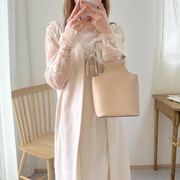 《爆買い魂に火がついたァー!!》【しまむら】ALL1,000円台♡ マニア激推し「淡色アイテム」