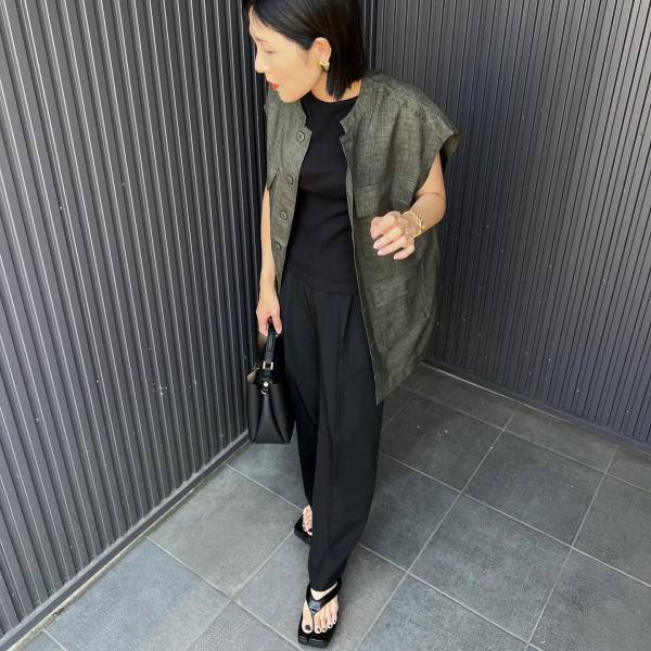 これはマネしたい！【ユニクロ】おしゃれさんの「インナーコーデ術」♡