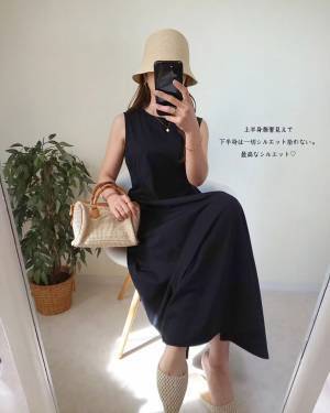 シルエット「感動」で大正解！「めちゃくちゃ楽ちん」【ユニクロ】「小柄でも似合う」”夏ワンピース”特集