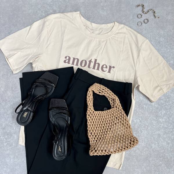 『1051円』って、買いの一択！！【SHEIN】可愛すぎる！！”ロゴＴシャツ”で大人カジュアルコーデ