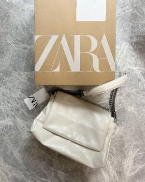 ZARAのフラップロッカーショルダーバッグ