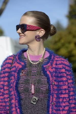 世界のストリートスナップで見る、おしゃれな「サングラス」スタイル