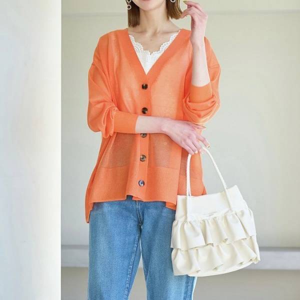 「スタッフ人気も高い」って♡ 【ROPÉ PICNIC】1点投入で、あか抜け！ 上品「シアートップス」