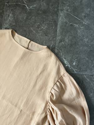 必見！「大人気」の商品が「バージョンアップ」！！【selectMOCAbyson】“シアートップス”紹介