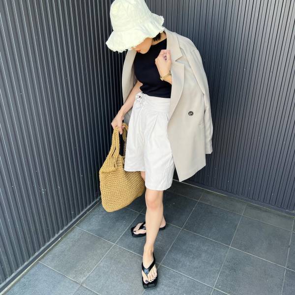 ほんとに『1,000円』でいいの！？【ユニクロ】こりゃ名品の予感（泣）「ノースリT」