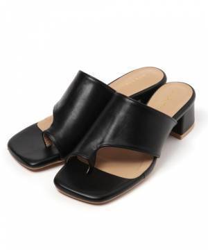 結局「黒」は最強♡【niko and …】ぺたんこ派もヒール派も◎ 「黒サンダル」