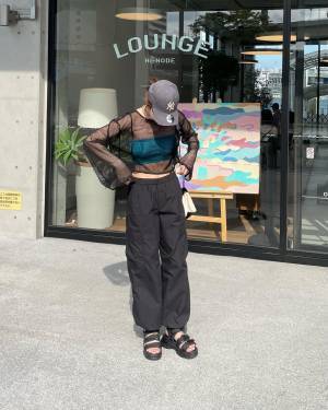 お願い！完売しないでッ（泣）【ハニーズ】シンプルで形も最高♡「黒サンダル」