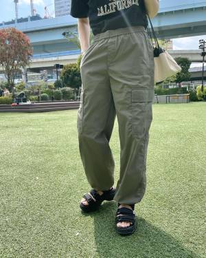 お願い！完売しないでッ（泣）【ハニーズ】シンプルで形も最高♡「黒サンダル」