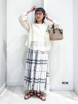 こりゃ、モテるやつだッ♡♡【グローバルワーク】こなれ感、爆上がり！「フレアスカート」