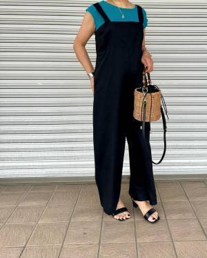 もっと早く知りたかったぁーッ（泣）【ユニクロ】さりげなく、体型カバー◎ 話題の「美サロペット」