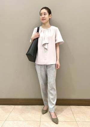 くぅ、めっちゃ可愛いわぁ♡【ROPÉ PICNIC】さん、さすが！ オンオフ使える「上品ブラウス」