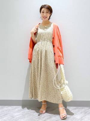 「体型カバーの救世主」降臨ッ!!【グローバルワーク】毎年大人気♡「最強の着痩せワンピ」って？