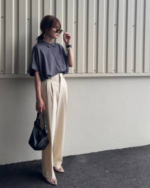 ＜1枚あると便利かも！！＞【ユニクロ】オンオフ使えて 大人っぽ♡ 「万能ブラウス」