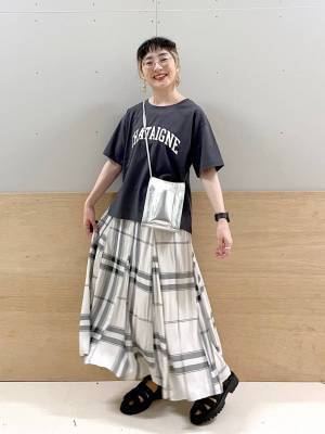 店員さんも「イロチ買い」！ 【グローバルワーク】1点投入で主役級♡「チェックスカート」