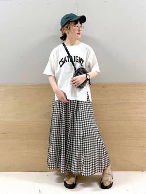 店員さんも「イロチ買い」！ 【グローバルワーク】1点投入で主役級♡「チェックスカート」