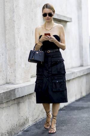 どんなテイストも、巧みに着こなす！ ペルニーレ・タイスベックの夏スタイル【今、気になるファッションアイコン】