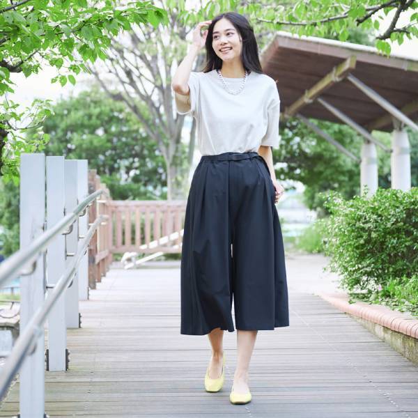 ＜価格、バグってない！？＞ 【ワークマン】シンプルに超使える！「3桁円Tシャツ」