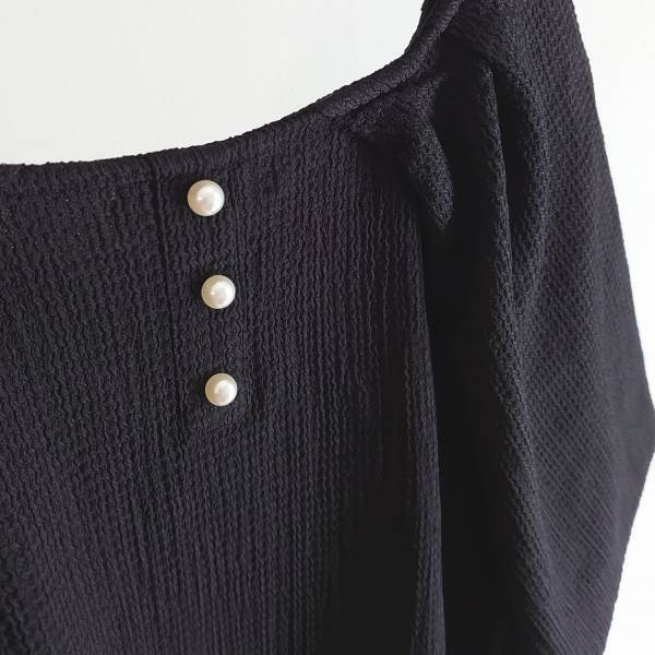 「え、安い！」「絶妙な袖」で華奢見え！【しまむら】驚きの「1419円トップス」が可愛い♡