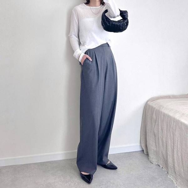 まさかの「4色買い」！！こりゃヘビロテ！！【ユニクロ】”タックワイドボトムス”コーデ集