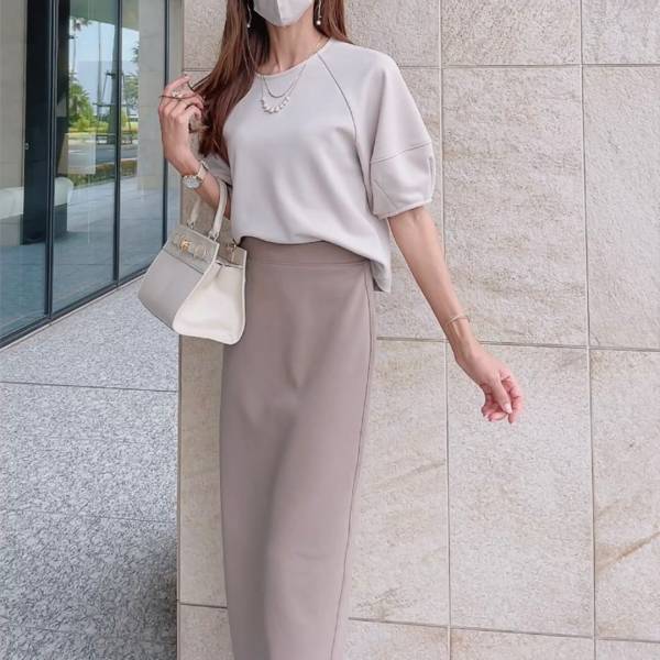 「待望の再販」「¥1490…神」【GU】「幻のトップス」”ランタンスリーブT”紹介