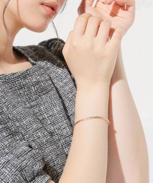 330円！？「高見え」すぎんか！？【ハニーズ】コスパ最強”アクセ”紹介