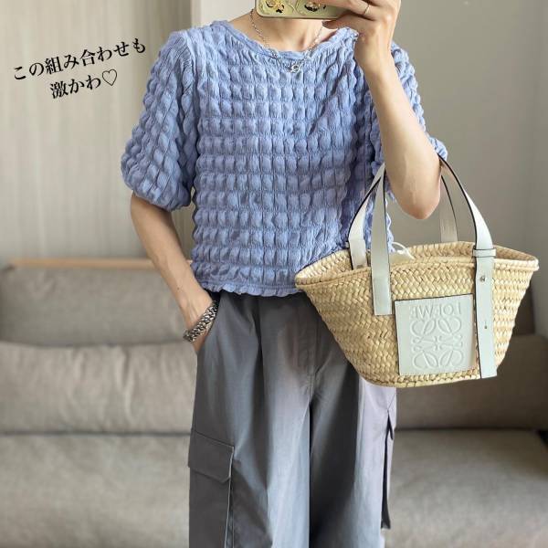 「3色GET」「ぽこぽこ」が「可愛くて」！！【GU】トレンド感満載の”シャーリングT”