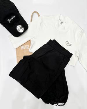 待望の「救世主」！！ヘビロテ確実ですっ！！【ユニクロ】めちゃ優秀“ハイネックT”紹介